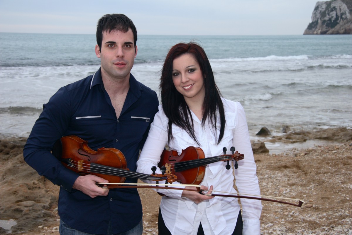 DUO VIOLINES ADSUAR