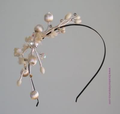 diadema con simulacion de rama