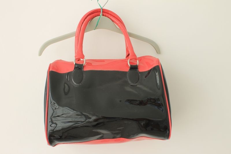 Bolso de charól