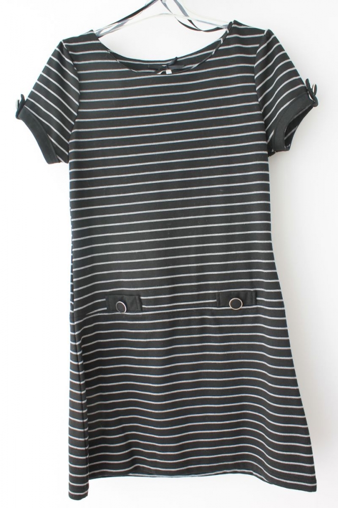 Vestido negro y gris
