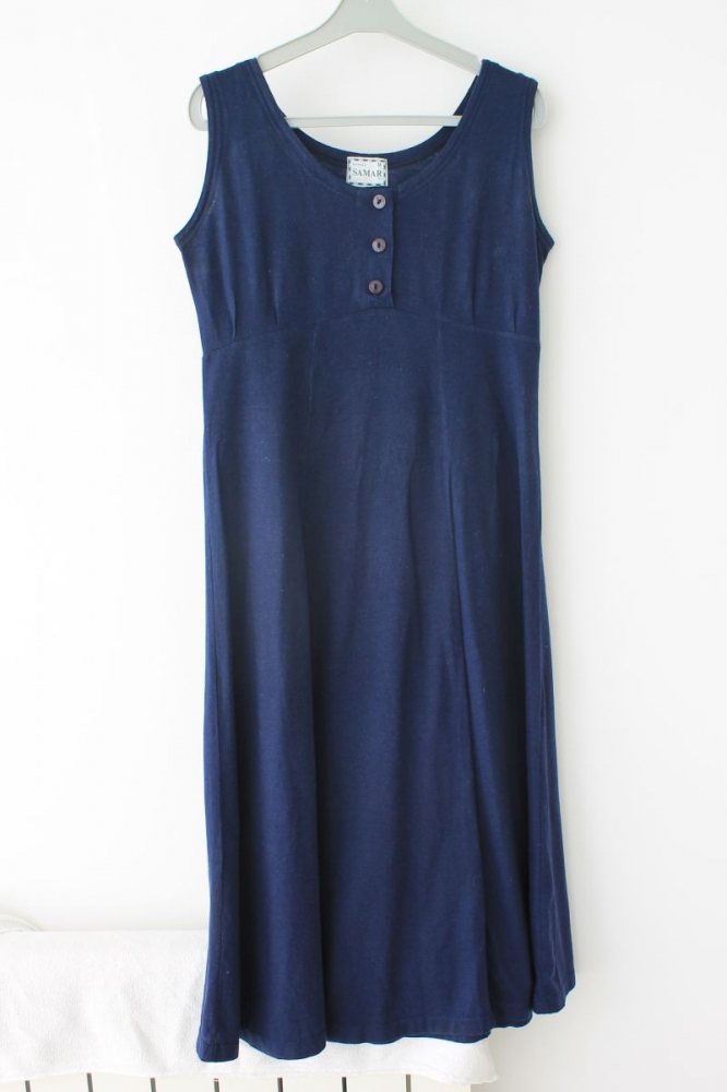 Vestido azúl marino