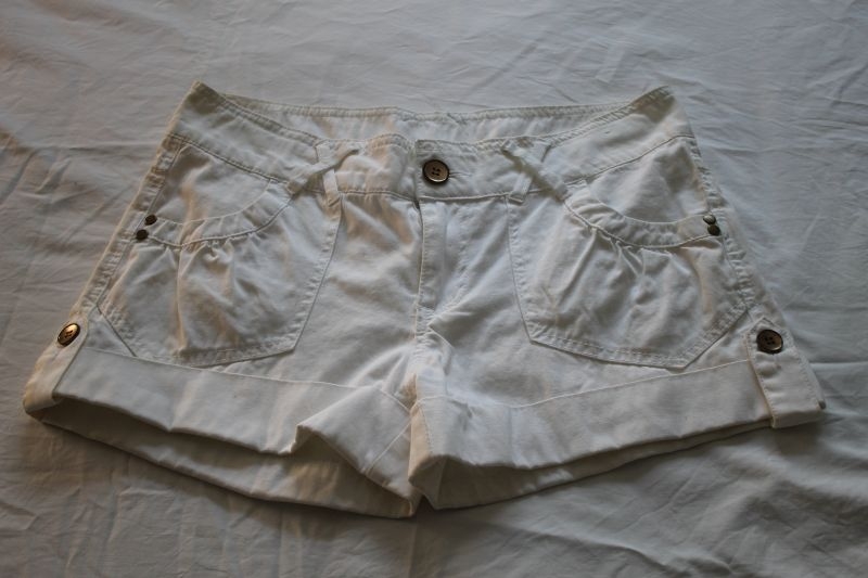 Pantalón corto blanco