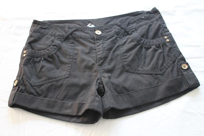 Pantalón corto negro 2
