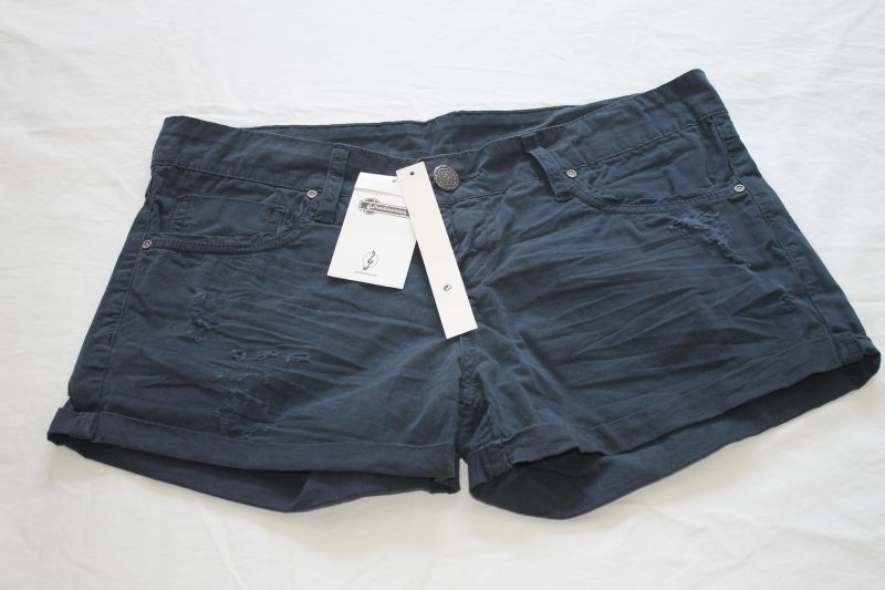 Pantalón corto azúl marino