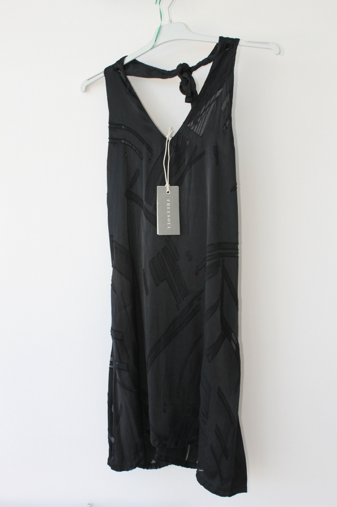 Vestido negro 2