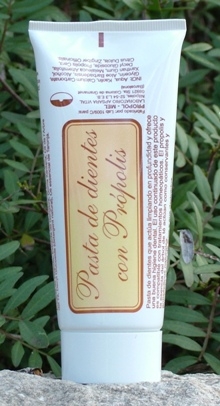 Pasta de dientes 100 ml.