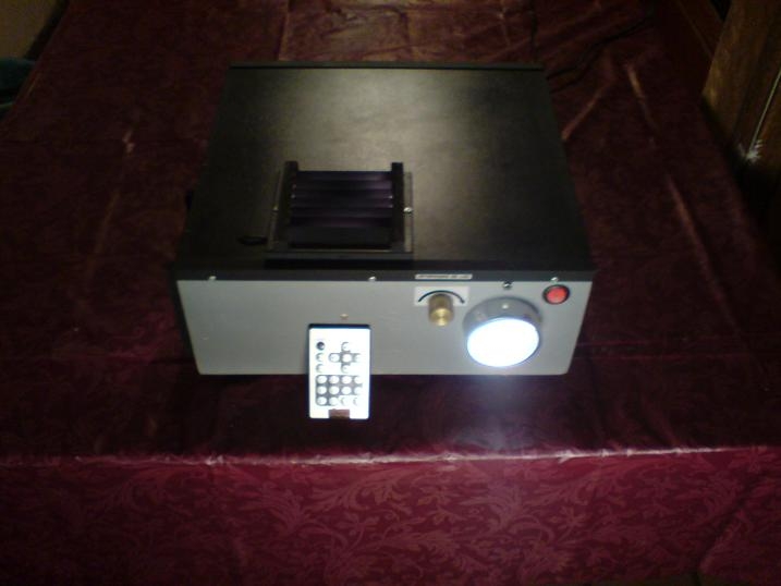 PROYECTOR DIY 1600 LUMENS ECONOMICO