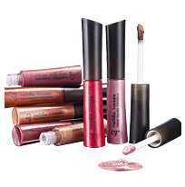 Cy° Metallic Kisses labial líquido metálico 6.5 ml / .22 fl.oz.   