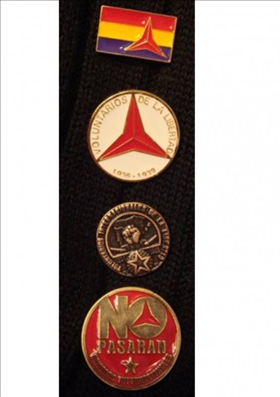 4 insignias HISTORICAS 
