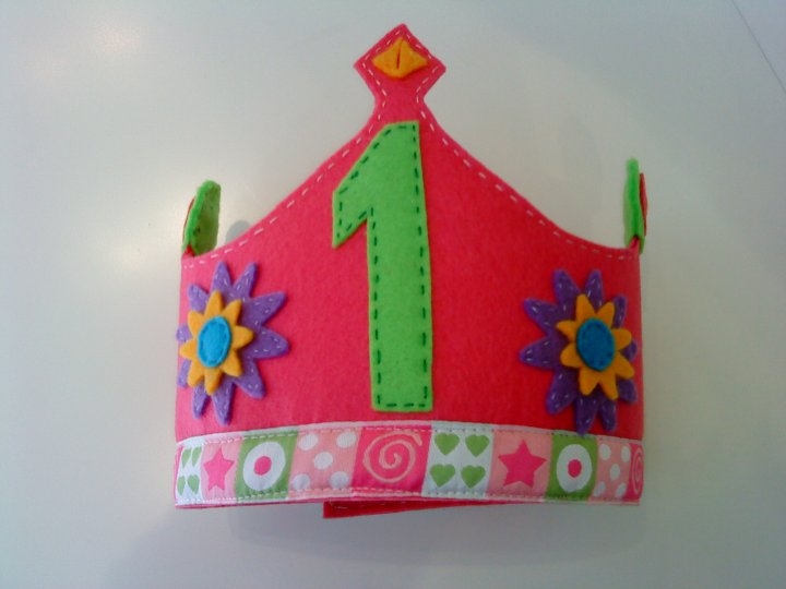 Corona niña 1 años