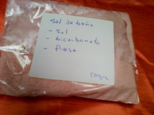 sales de baño de fresas