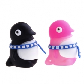 PINGUINO PENDRIVE 2GB precio 15,00